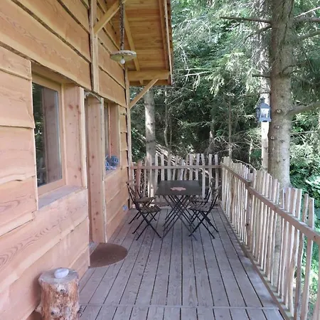 La Cabane Aux Sapins Ratieres Exterior photo