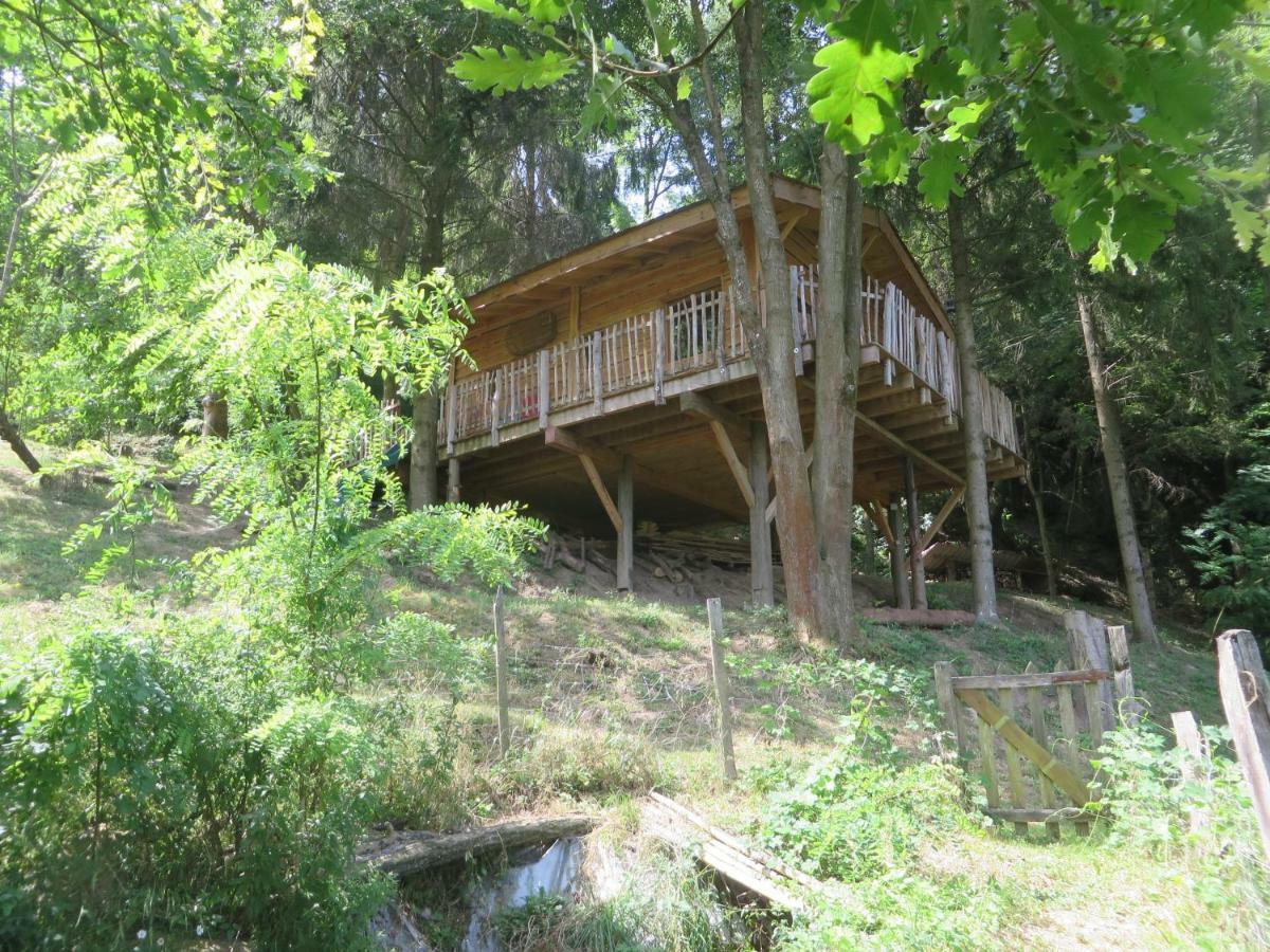 Bed & Breakfast La Aux Sapins Ratieres