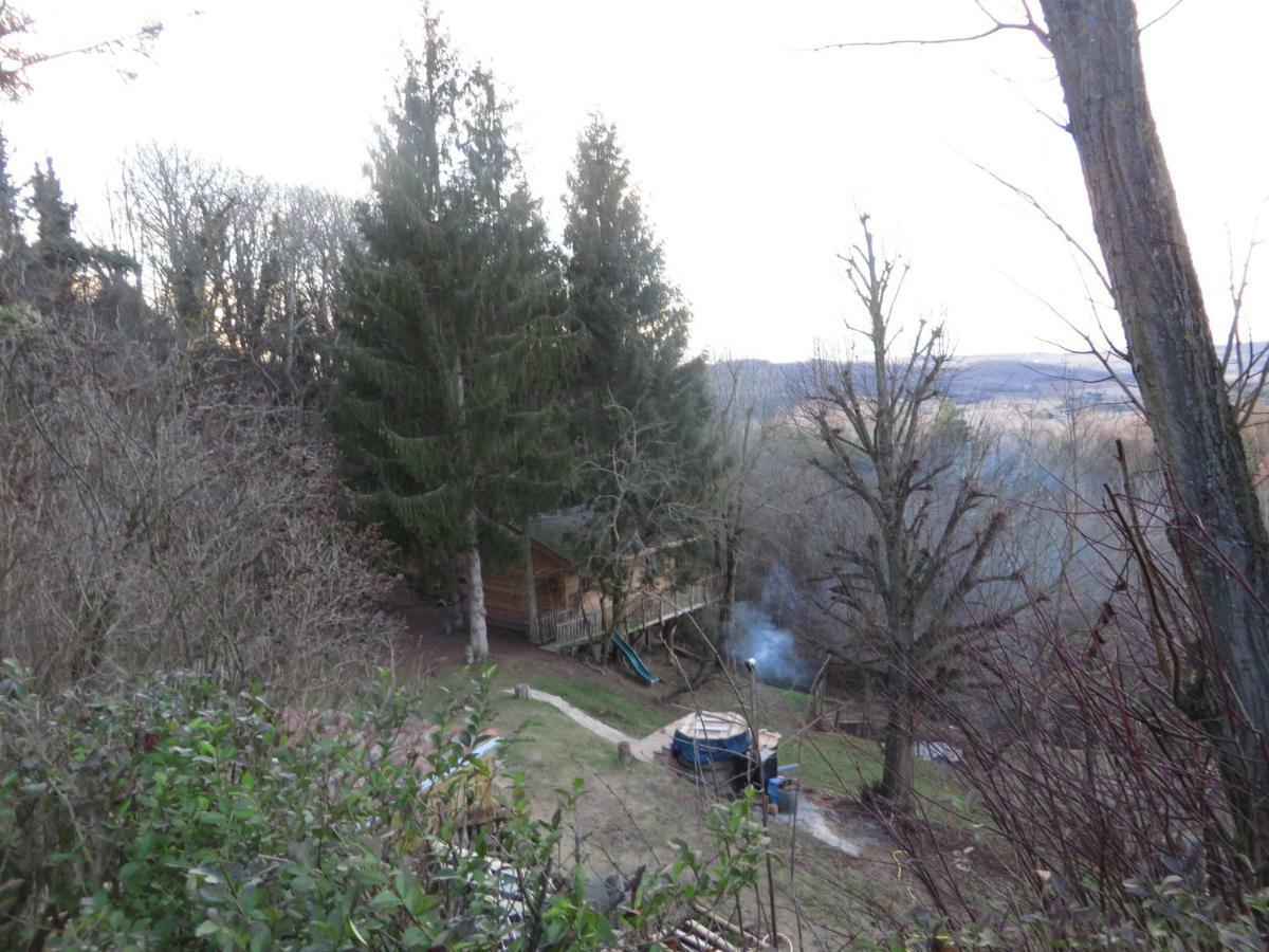 La Aux Sapins Bed & Breakfast Ratieres